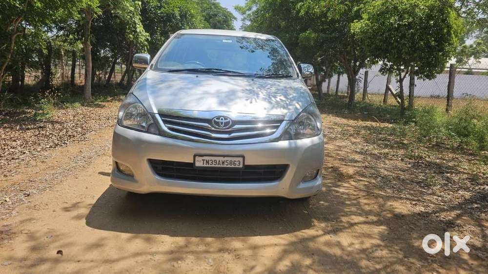 Toyota Innova 2.5 Vx 7 Seater Bs Iv, 2009, Diesel