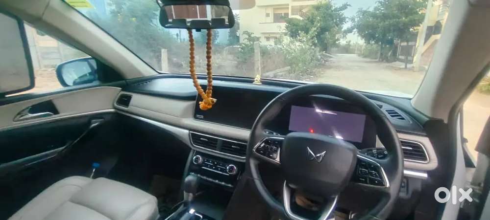 Mahindra Xuv700 Diesel At 2024