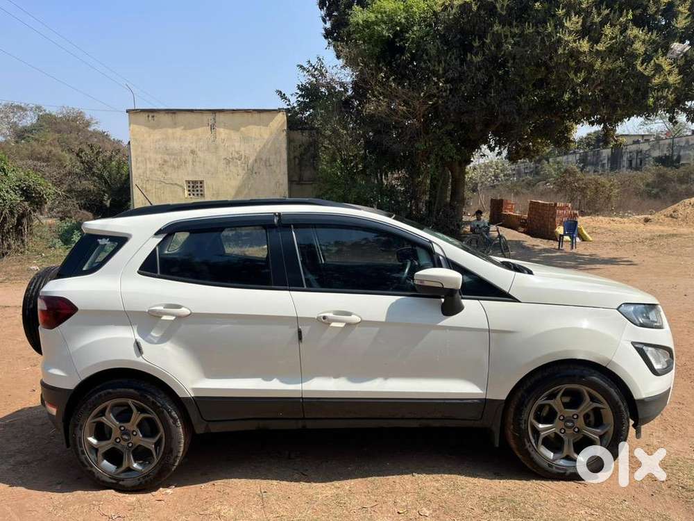 Top Model Ecosport 2019  Mint Condition  No Expense Car”
