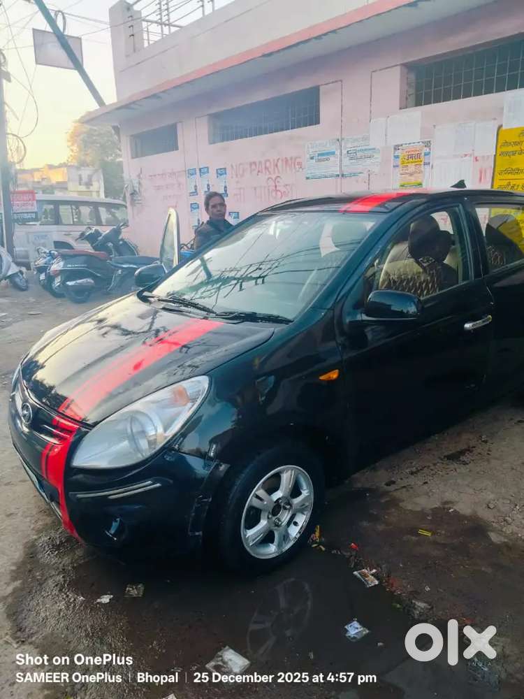 Hyundai I20 2010 Diesel 100000 Km Driven