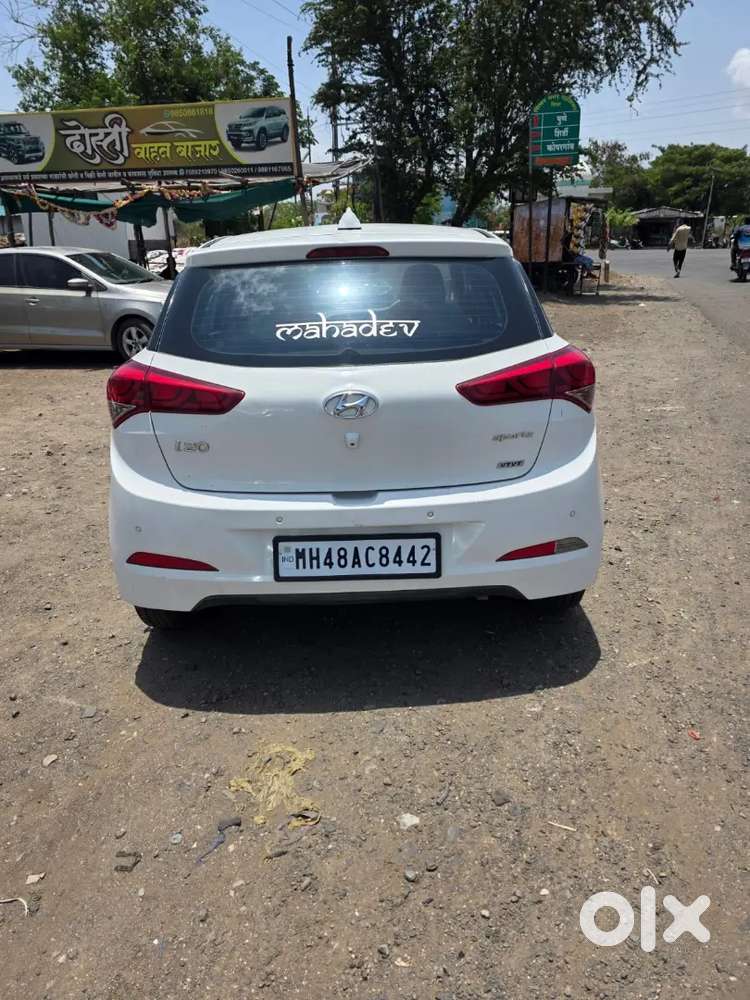 Hyundai I20 2016 Petrol 35000 Km Driven
