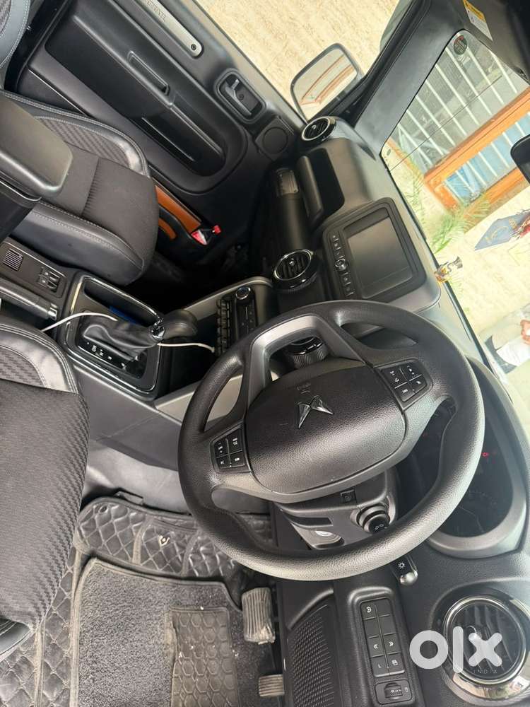 Mahindra Thar Petrol 2025