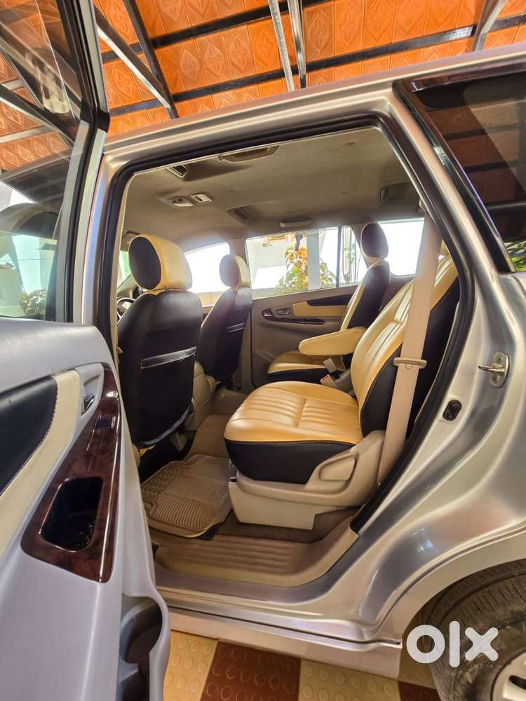 Well Showroom Maintained Vehicle Leather Nappa Seat Covers