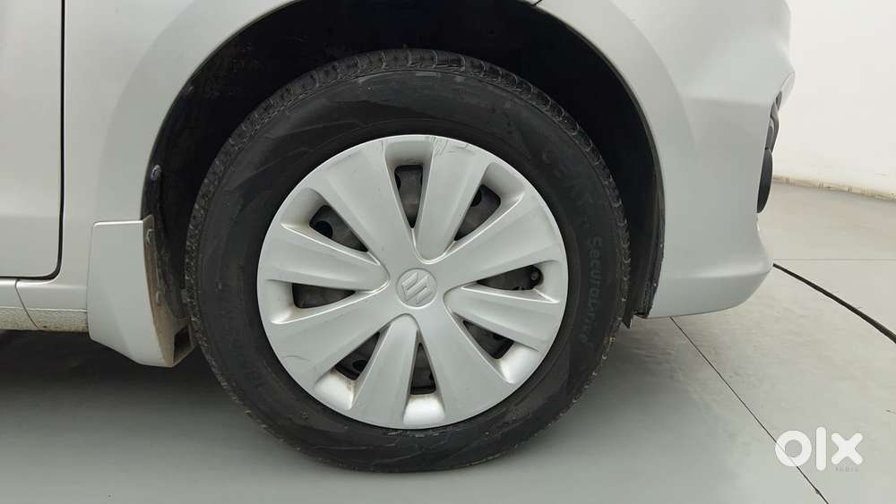 Maruti Suzuki Ertiga Vxi At, 2017, Petrol