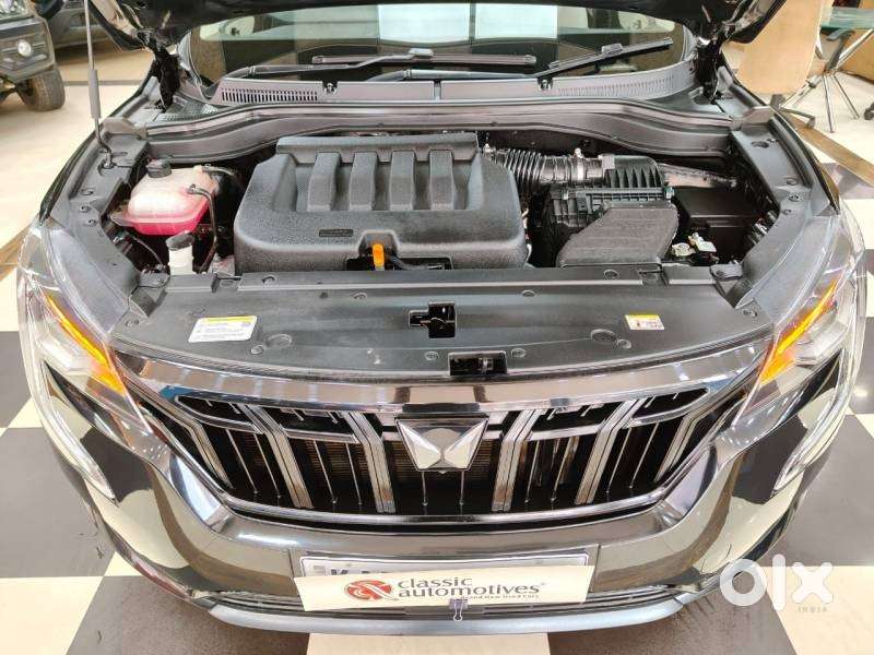 Mahindra Xuv700 2.0 Ax 7 Petrol At Luxury Pack Str, 2024, Petrol