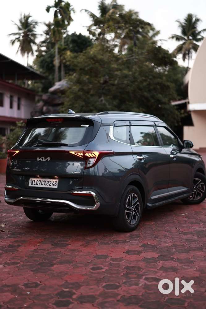 Kia Carens Luxury Plus 7dct Petrol Turbo Paddle Shift