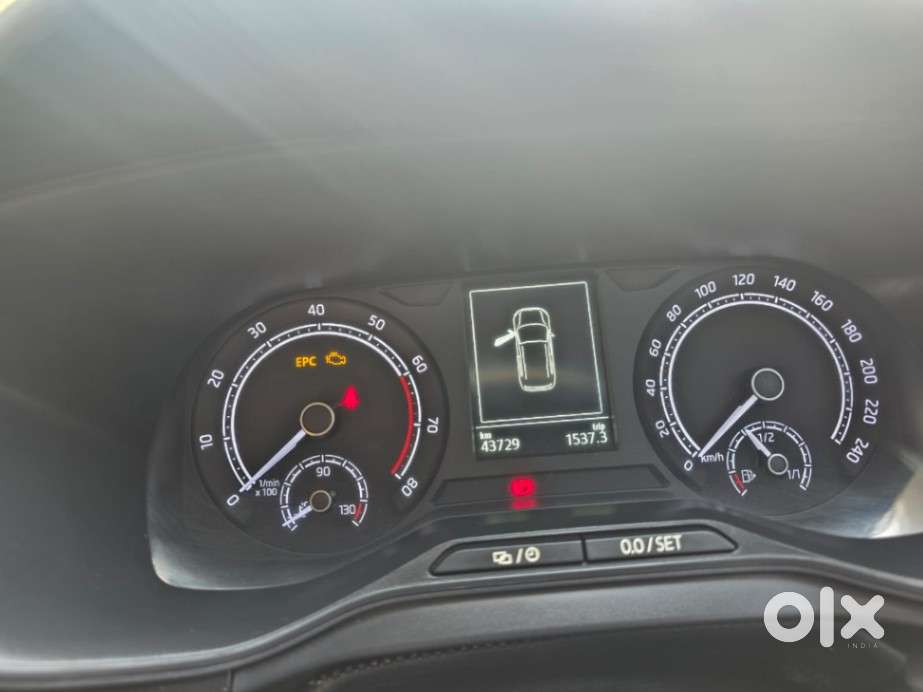 Skoda Kushaq Style 1.5l Tsi Mt, 2022, Petrol