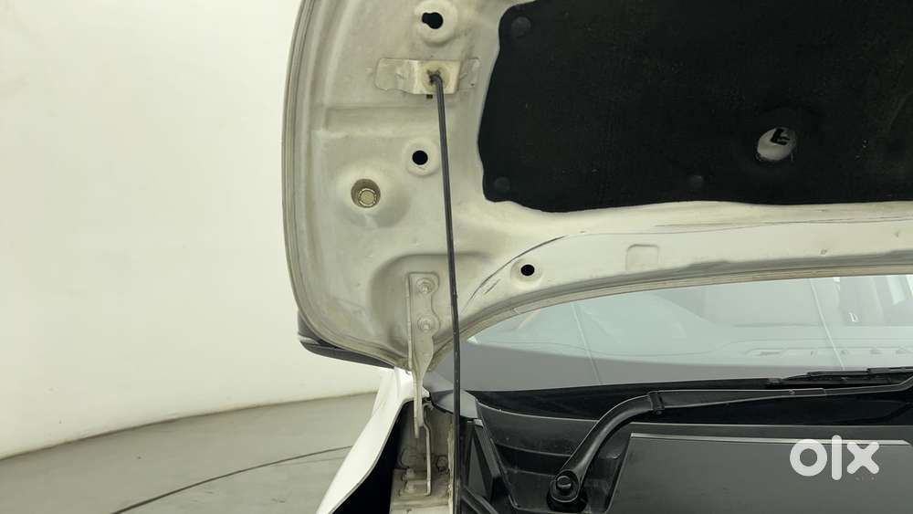 Renault Triber Rxz, 2022, Petrol