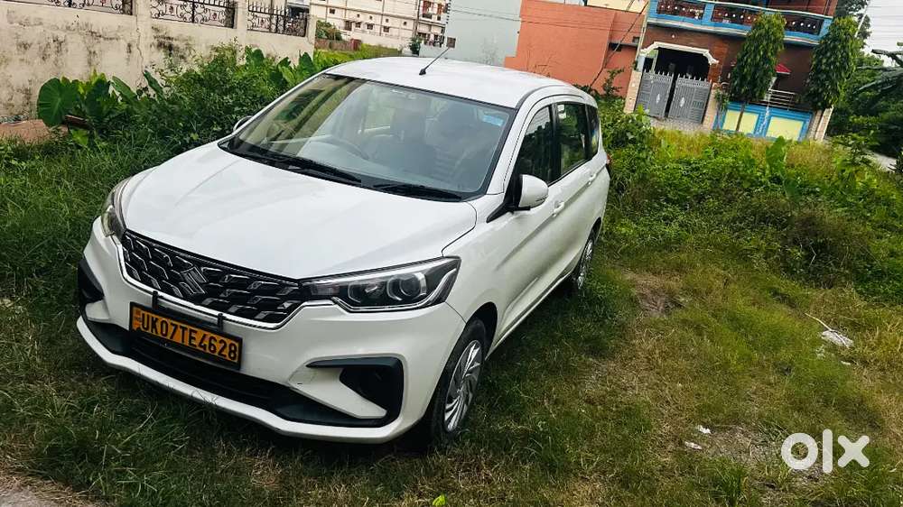 Maruti Suzuki Ertiga Vxi 2025