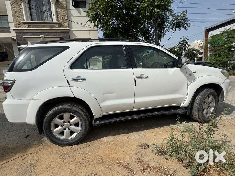 Toyota Diesel Car 2011