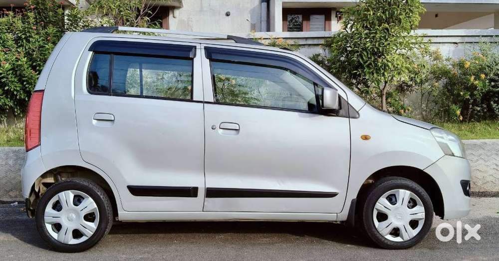 Maruti Suzuki Wagon R Vxi Amt1.2, 2018, Petrol