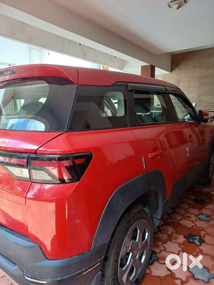 Maruti Suzuki Brezza Lxi 2024