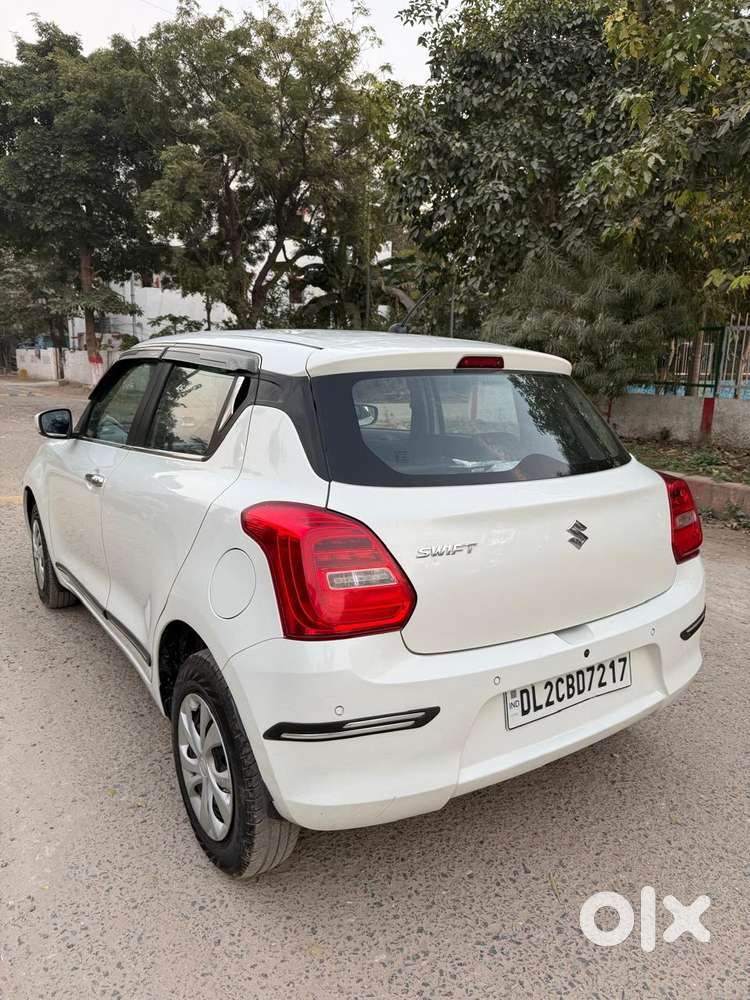Maruti Suzuki Swift 2018 Amt Vxi, 2022, Petrol