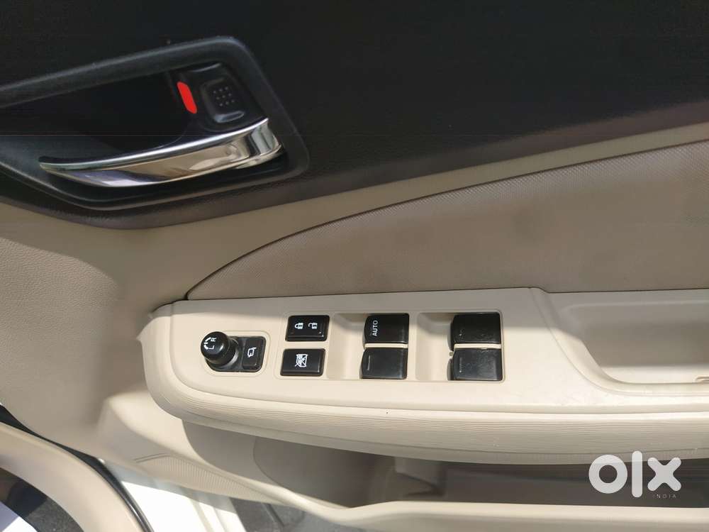 Maruti Suzuki Swift Dzire 1.3 Vxi, 2022, Cng & Hybrids