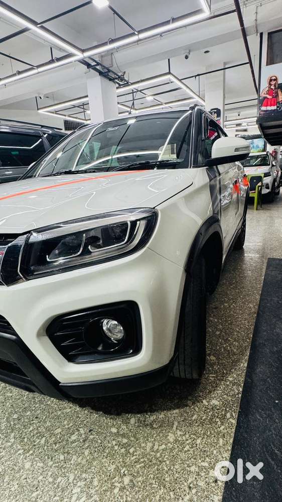 Maruti Suzuki Brezza Vxi At, 2021, Petrol