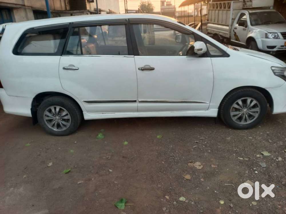 Toyota Innova 2009-2011 2.0 Vx 8 Str, 2016, Diesel