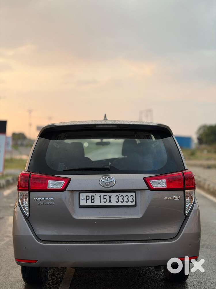 Toyota Innova Crysta 2.4 Gx Limited Edition At 7 Str, 2022, Diesel