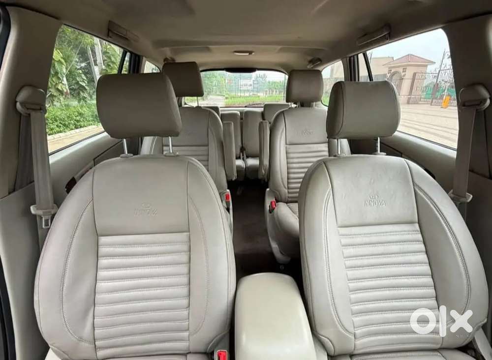 Toyota Innova 2012 Diesel Well Maintained