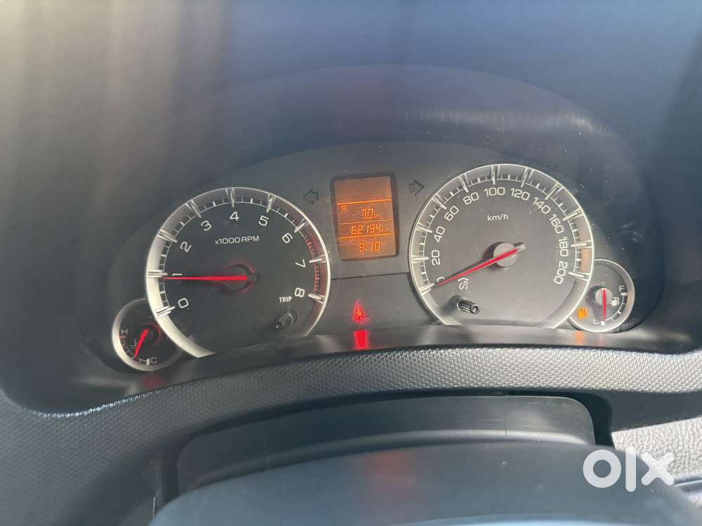 Maruti Suzuki Swift Vxi Optional, 2014, Petrol