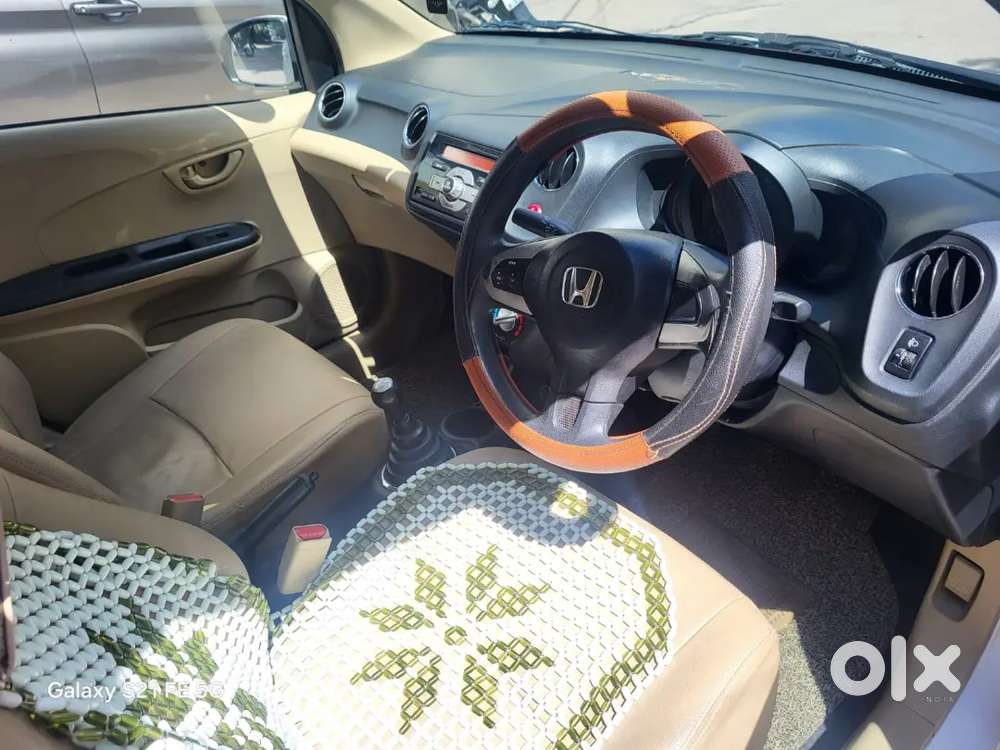 Only 17,000 Kms Honda Amaze Sx Petrol 2016