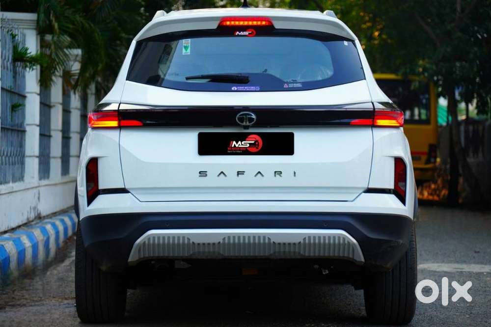 Tata Safari Accomplished X Plus 6 Str Dark Edition At, 2026, Diesel