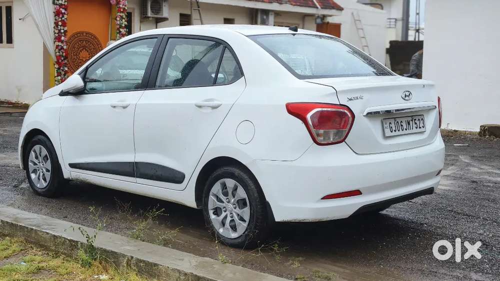 Hyundai Xcent 1.2 Petrol 2016