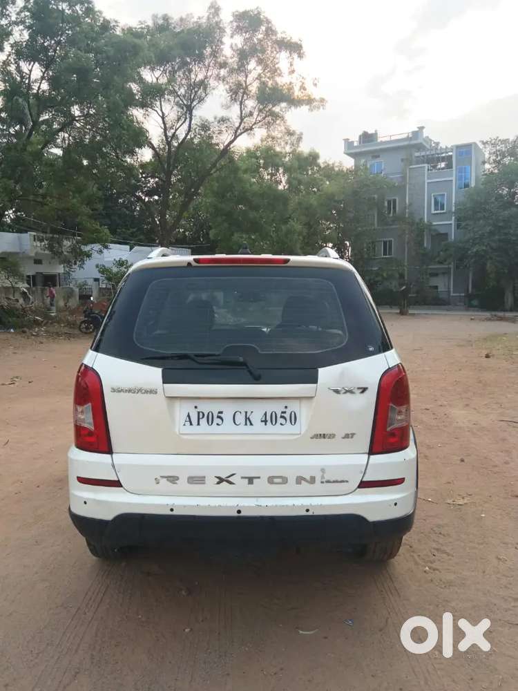 Ssangyong Rexton 2013 Diesel 102000 Km Driven