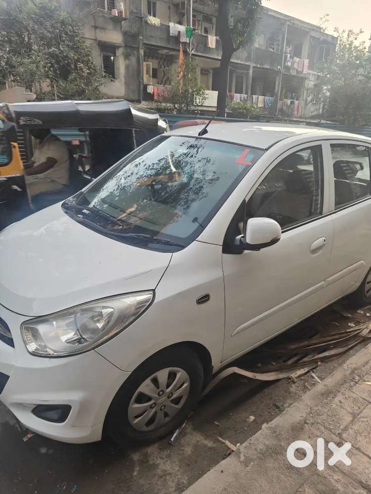 Hyundai I10 2011 Petrol 33000 Km Driven