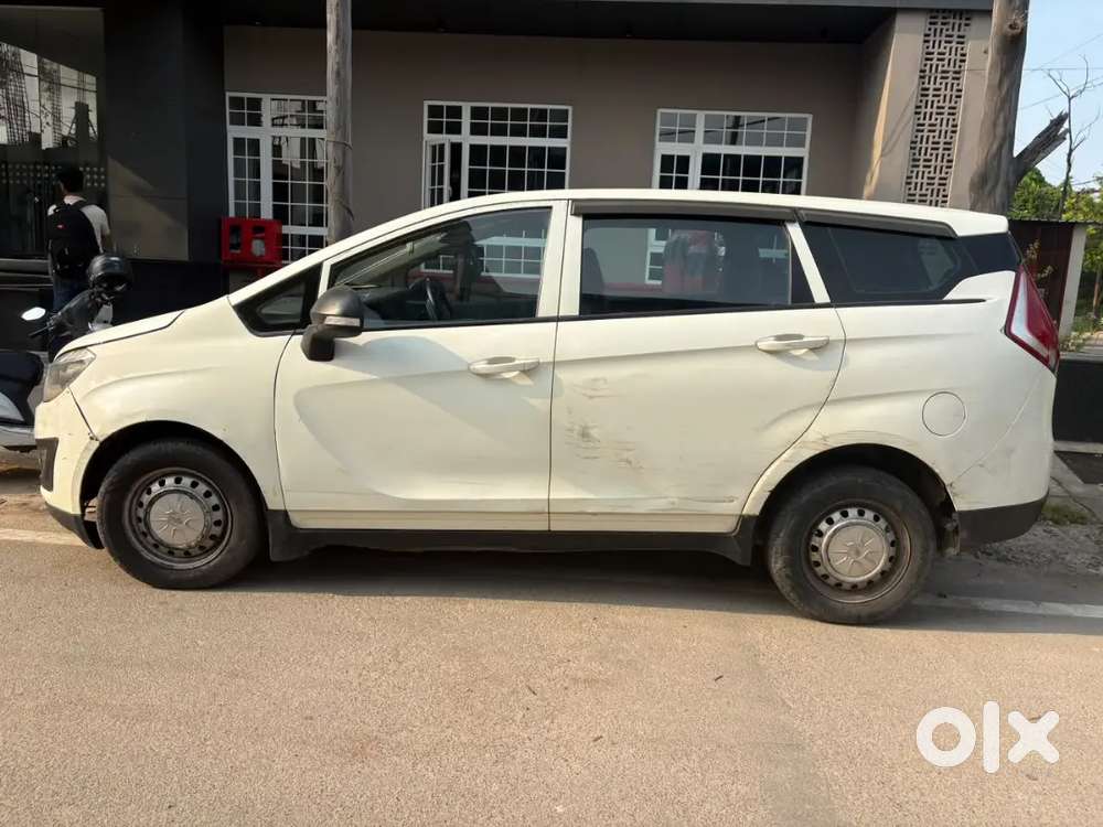 Mahindra Marazzo 2019 Diesel Manual