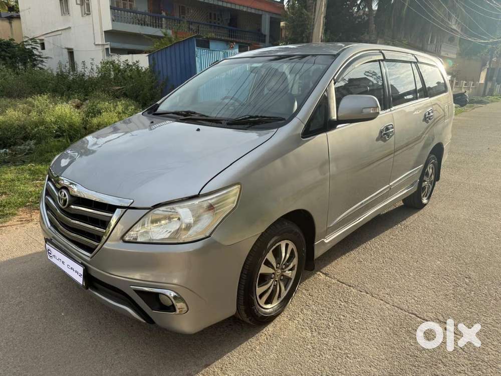Toyota Innova 2.5 Z Diesel 7 Seater Bs Iv, 2015, Diesel