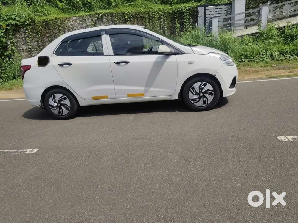 Hyundai Xcent 2016