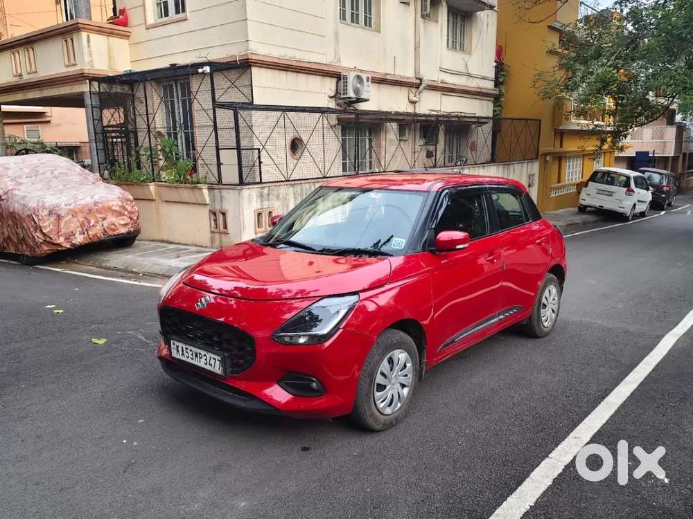 Maruti Suzuki Swift Vxi, 2025, Petrol