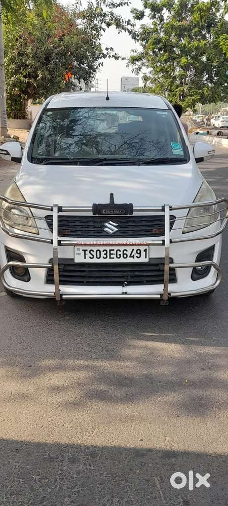 Maruti Suzuki Ertiga Vxi, 2014, Petrol