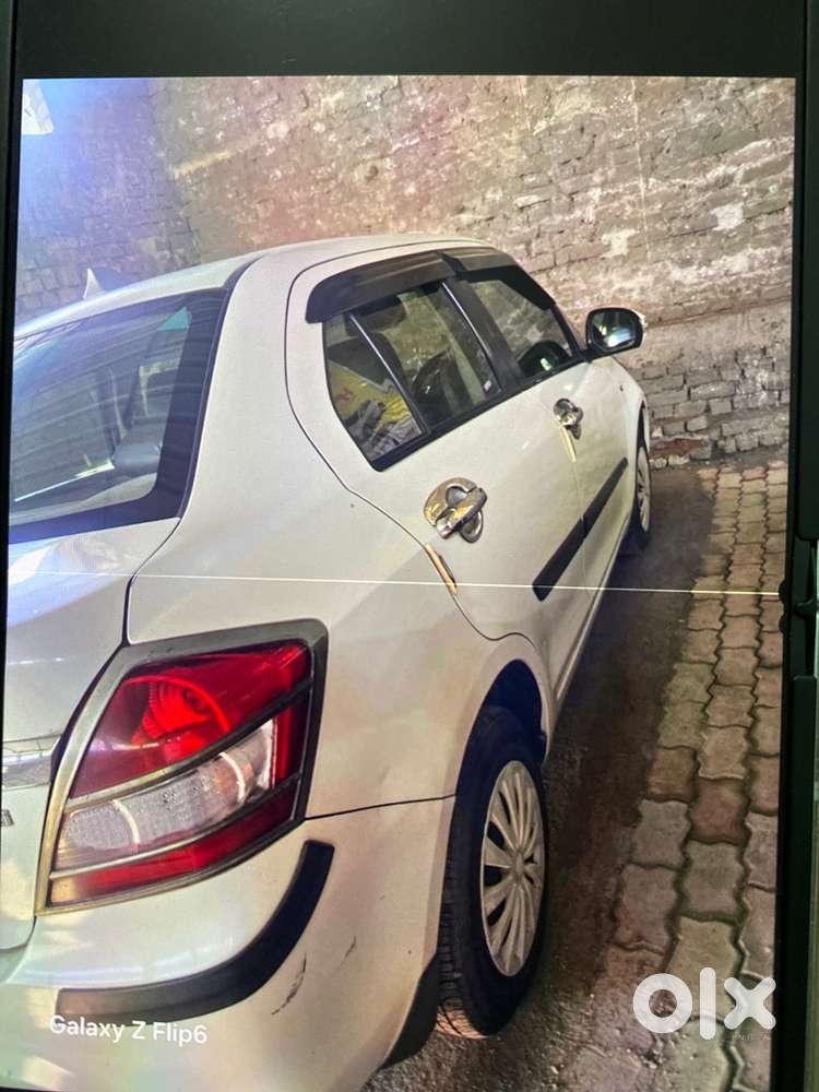 Maruti Suzuki Dzire Petrol Well Maintained