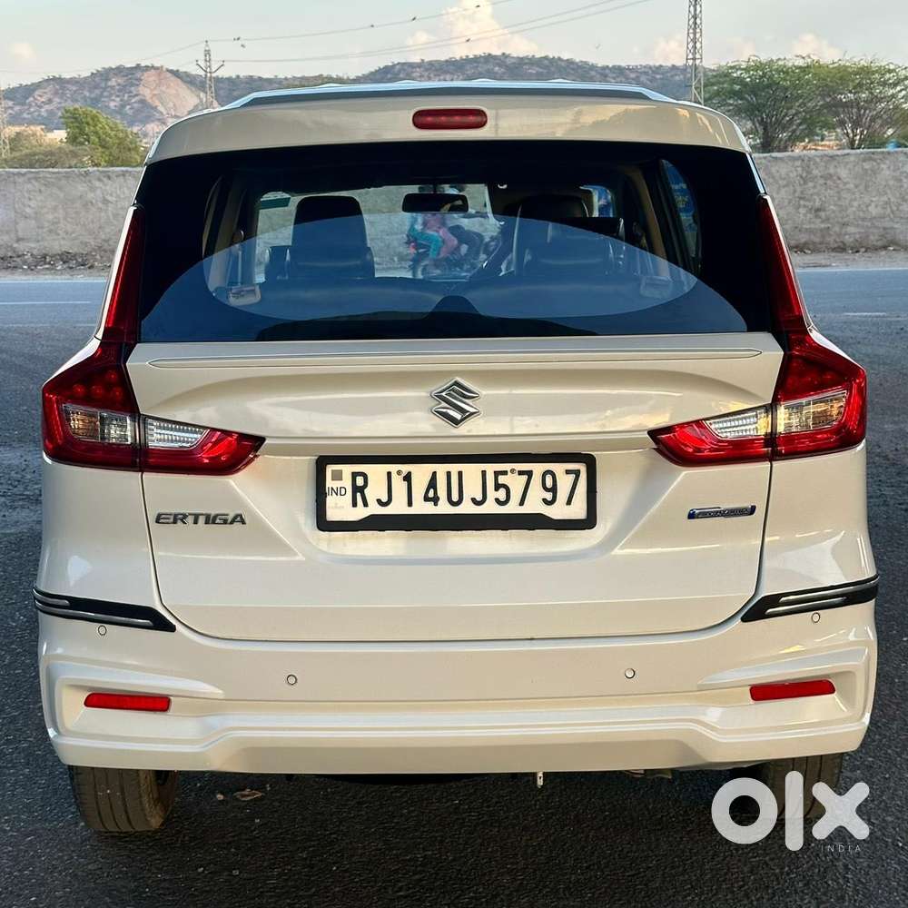 Maruti Suzuki Ertiga Vxi Shvs, 2023, Petrol