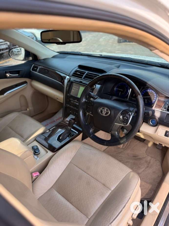 Toyota Camry Hybrid 2.5, 2017, Petrol