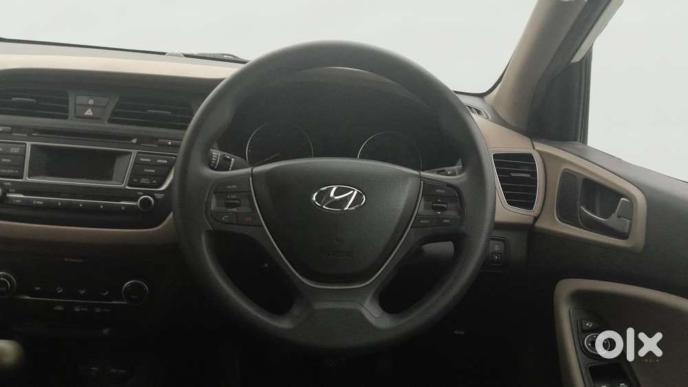 Hyundai Elite I20 Sportz (o) 1.2, 2015, Petrol