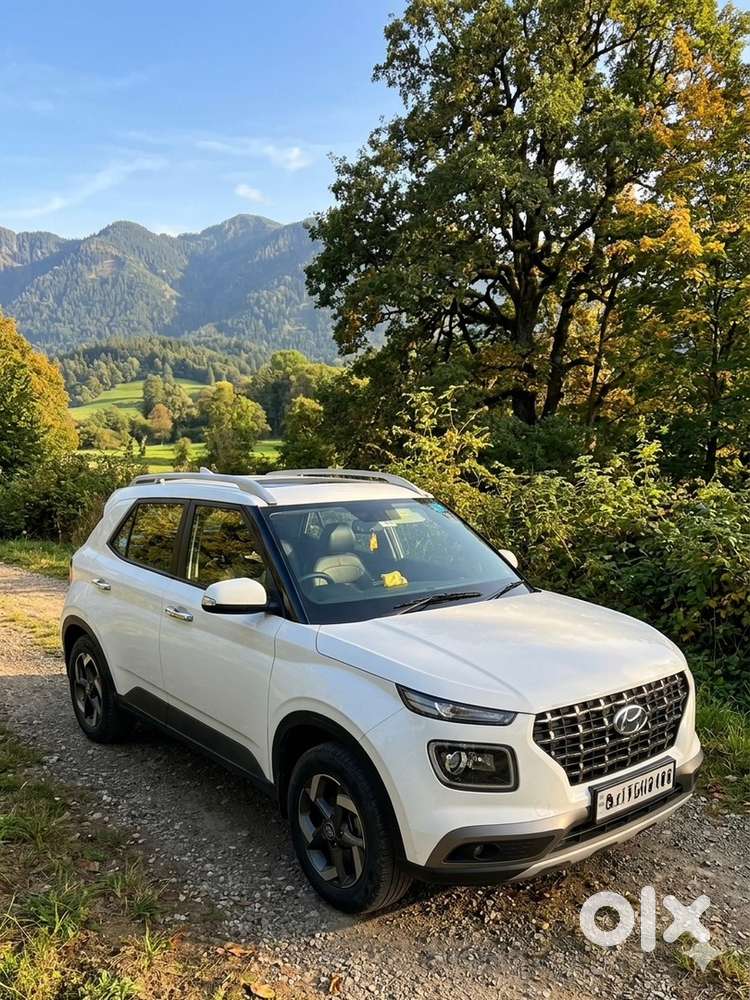 Hyundai Venue Sx(o) Turbo Top Model 2020 Petrol Well Maintained
