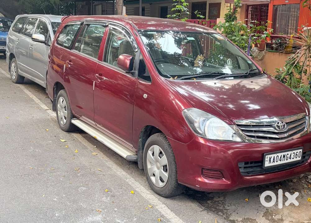 Less Run Toyota Innova 2009 Diesel