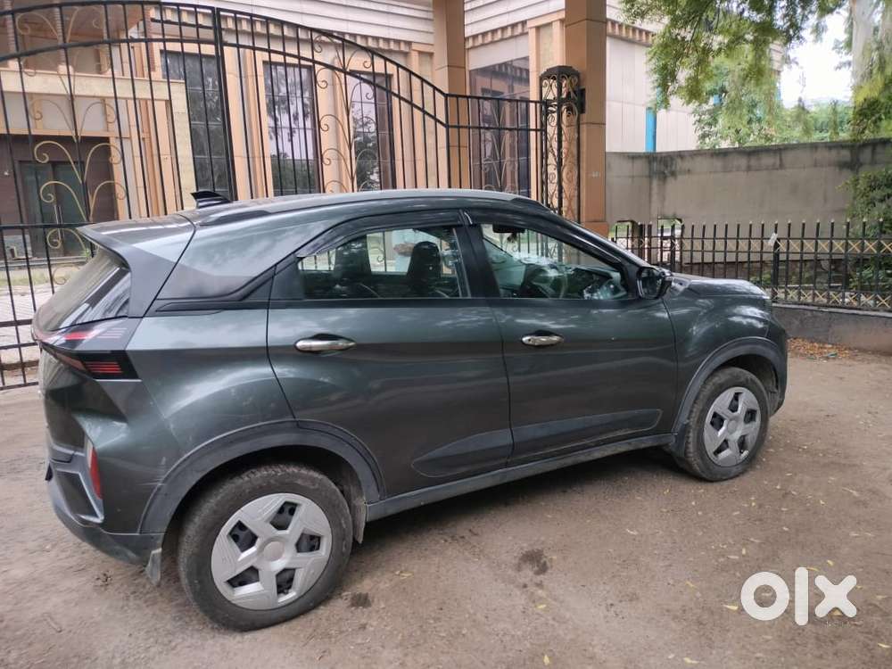 Tata Nexon Fearless Plus (ps) 1.2 Icng 6mt Red Dark Edition, 2025, C..