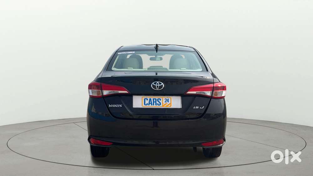 Toyota Yaris J Cvt, 2019, Petrol