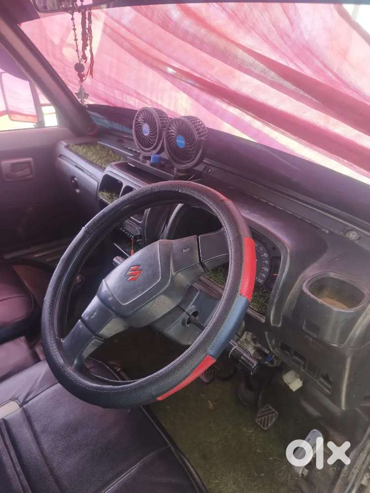 Maruti Suzuki Omni 2010