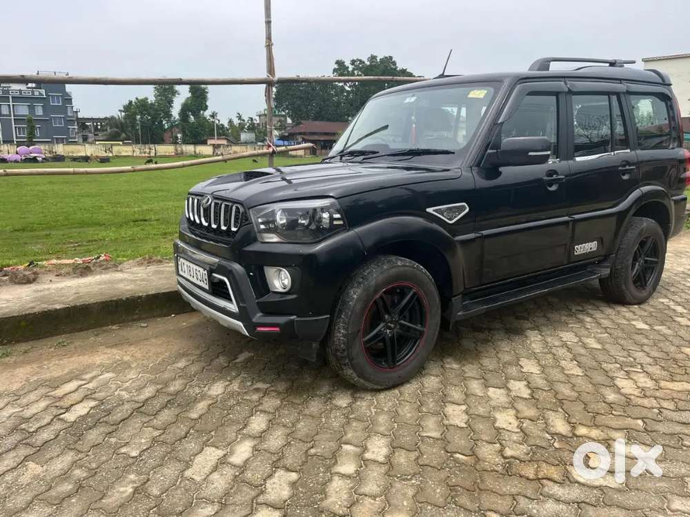 Mahindra Scorpio Classic 2021