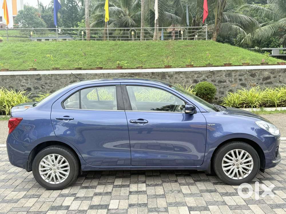 Maruti Suzuki Swift Dzire Zxi + Mt, 2017, Petrol