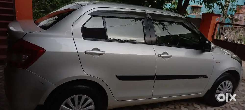 Maruti Suzuki Dzire 2015 Petrol 26300 Km Driven