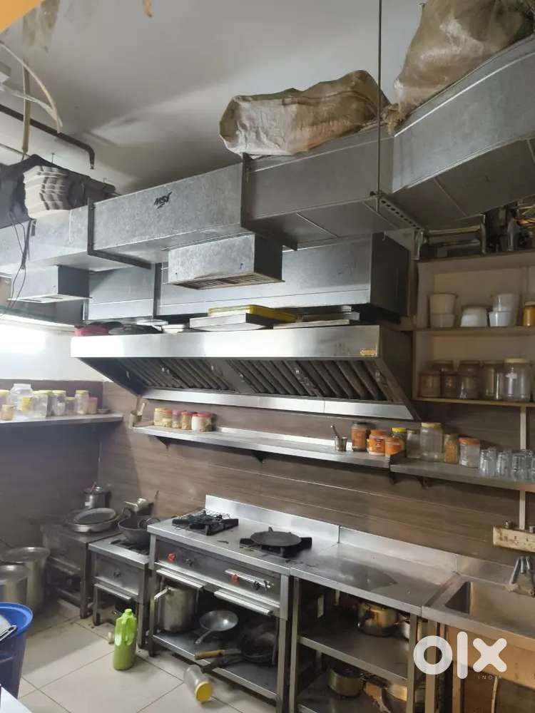 Restaurant kitchen full setup
