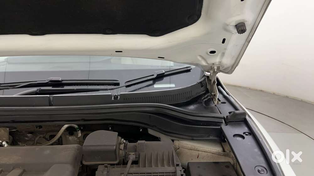 Mahindra Xuv700 2.2 Ax 7 Diesel At Str, 2023, Diesel