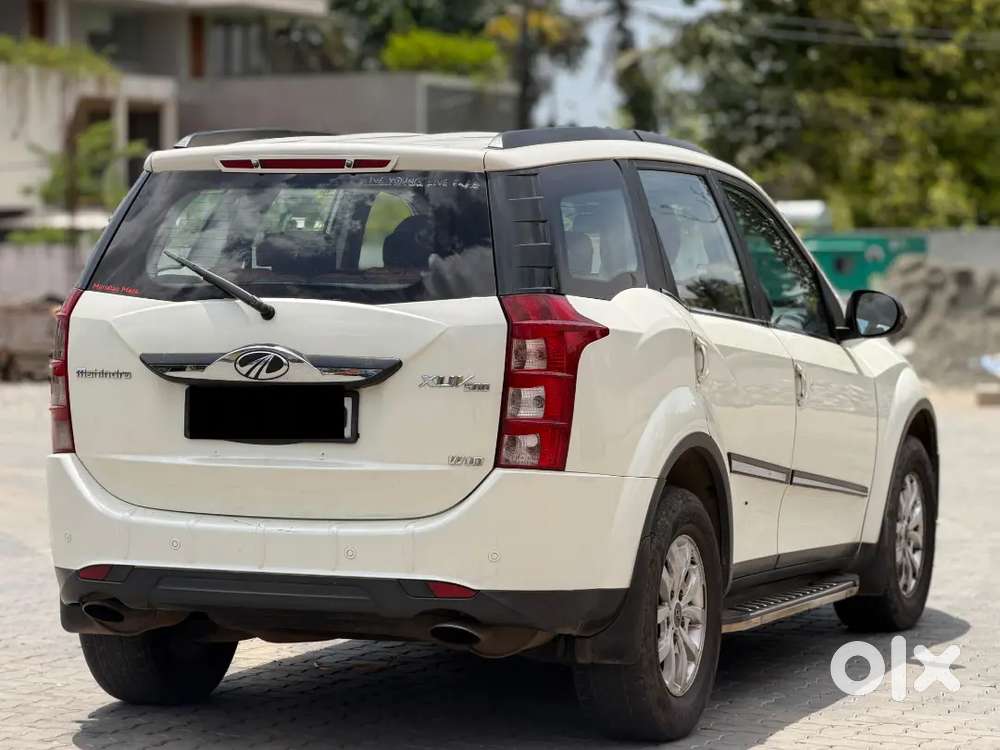 Mahindra Xuv500 2.2 W10 2016