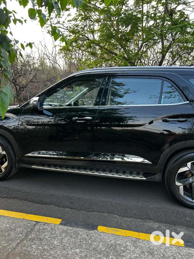 Hyundai Alcazar Platinum (o), 2023, Diesel-at, 7 Seater, Black