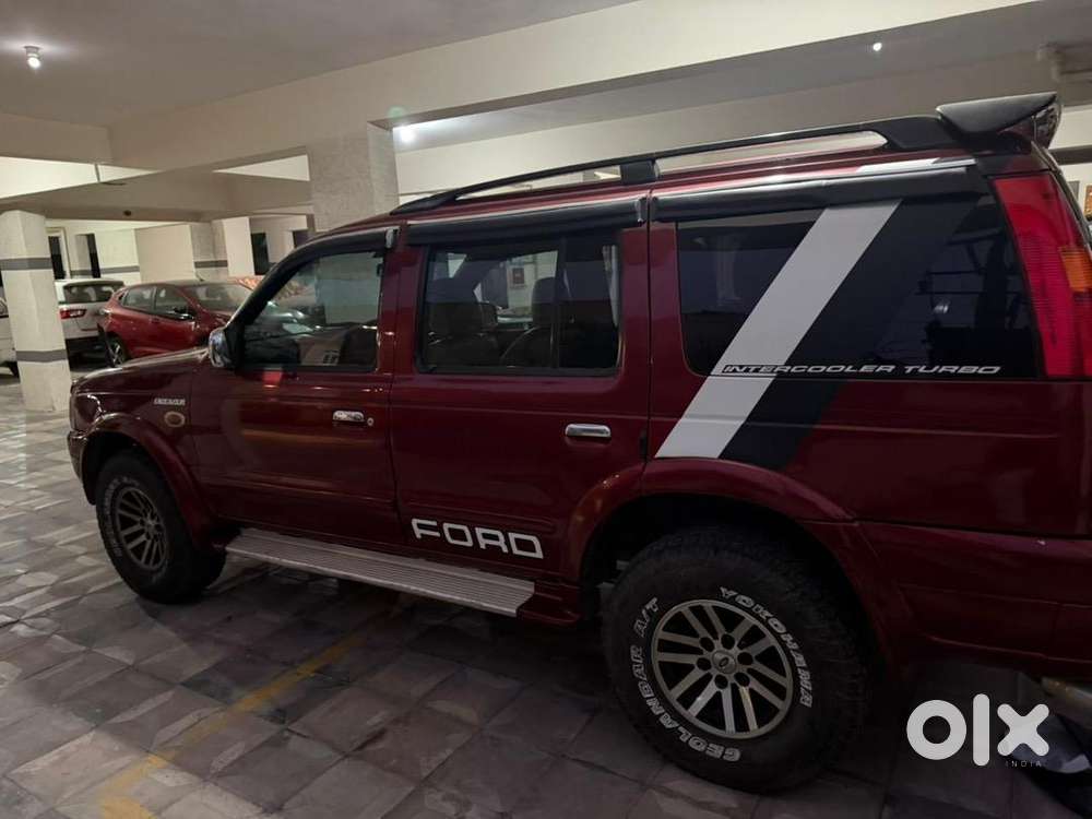 Ford Endeavour 2006 Diesel Good Condition. Recently Service Has Done